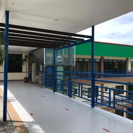 Southview Hotel Dumaguete City Kültér fotó