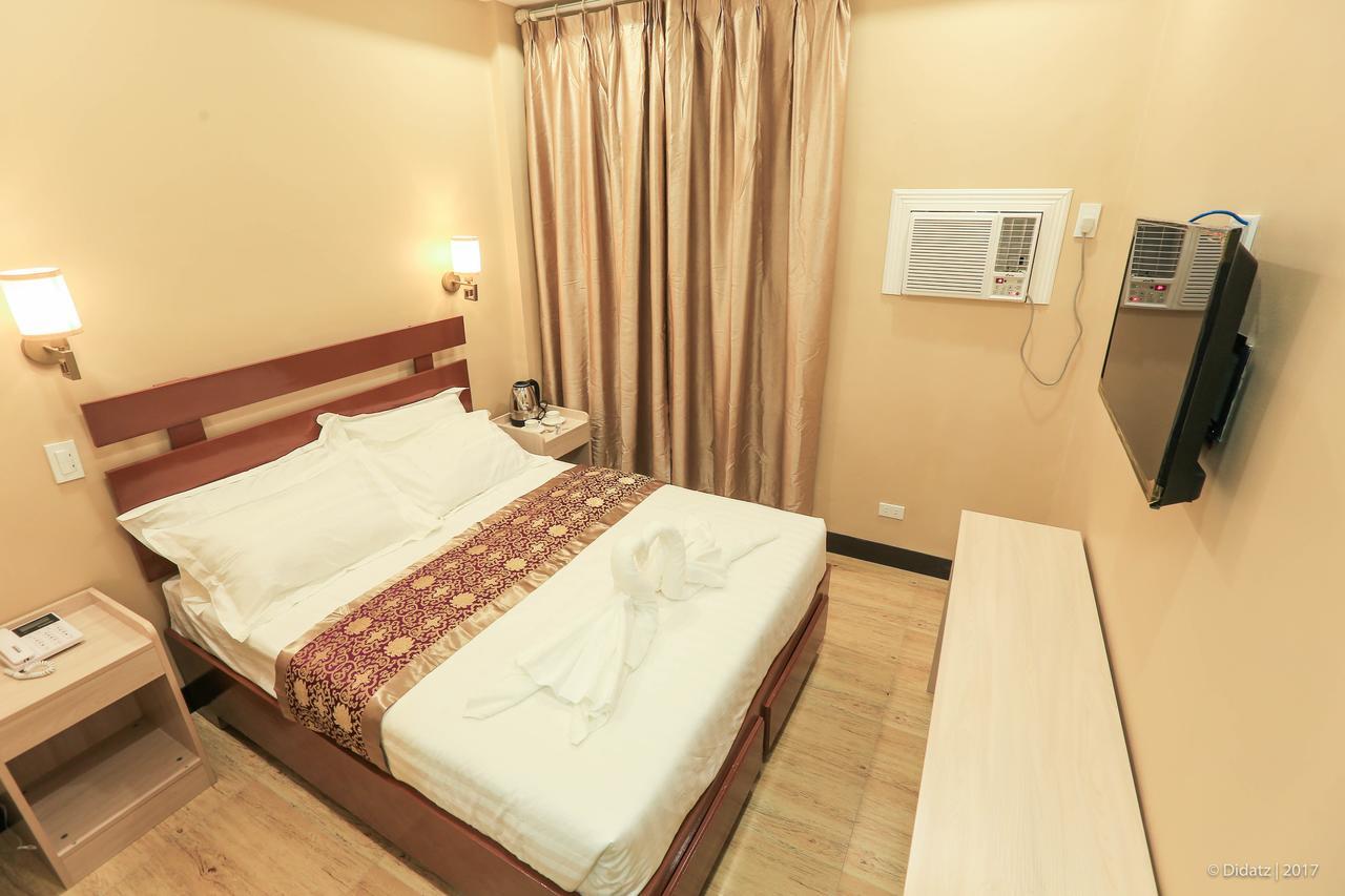 Southview Hotel Dumaguete City Kültér fotó