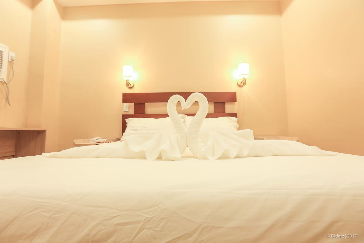 Southview Hotel Dumaguete City Kültér fotó