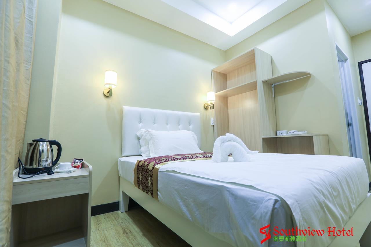 Southview Hotel Dumaguete City Kültér fotó