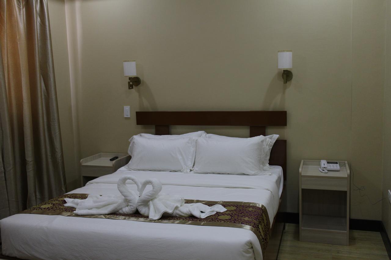 Southview Hotel Dumaguete City Kültér fotó