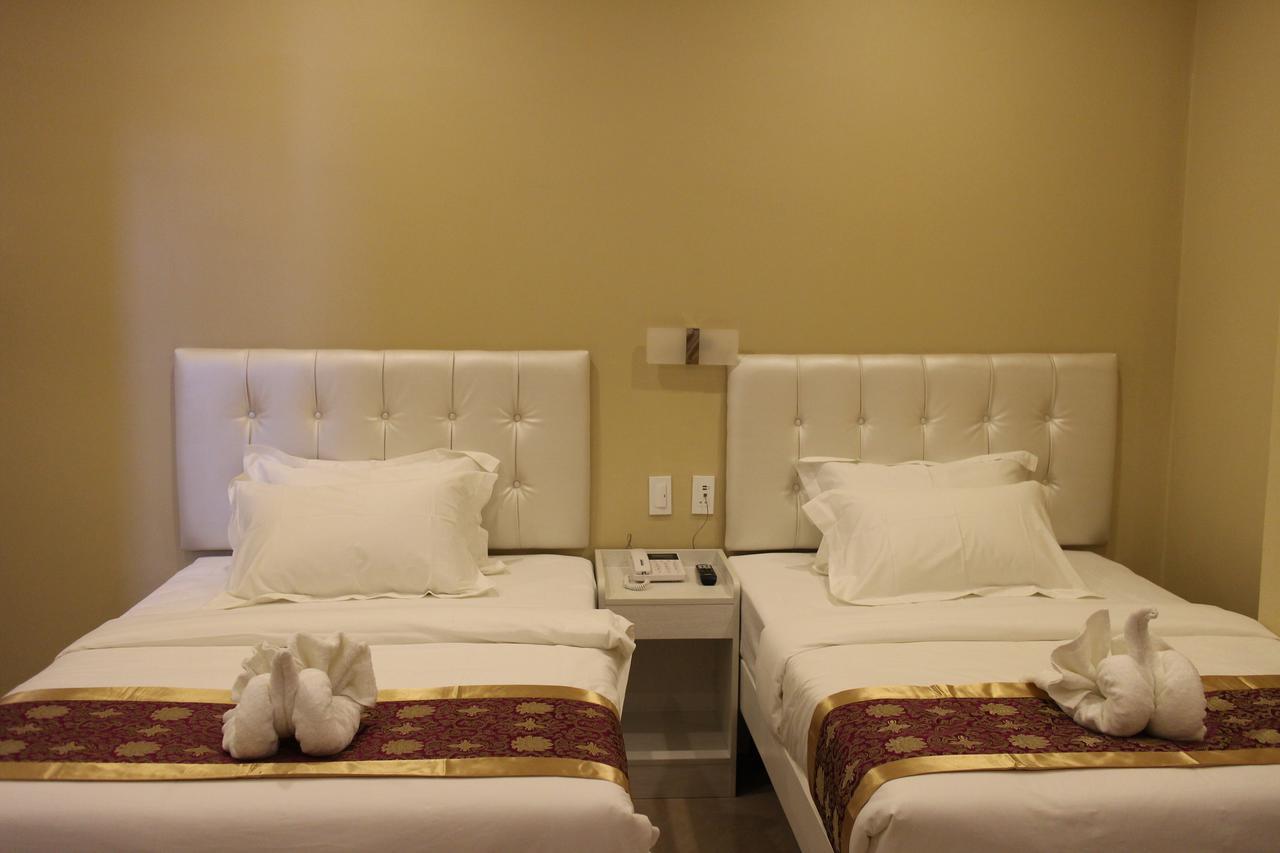 Southview Hotel Dumaguete City Kültér fotó